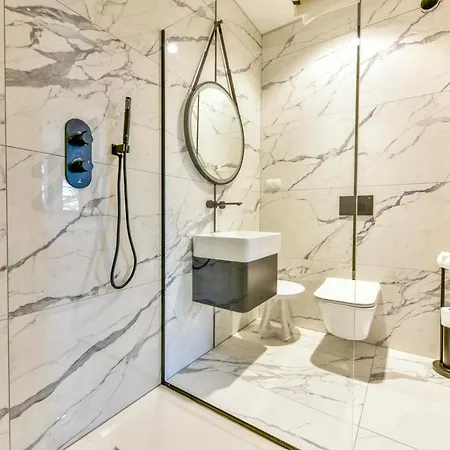 Fregata Колобжег