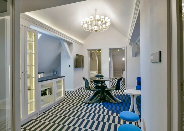 Fregata 아파트호텔 코워브제크